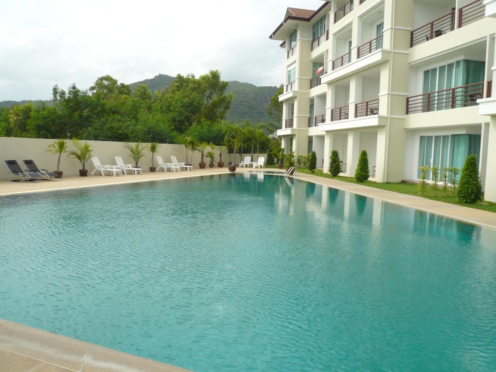 Tai-Pan Resort And Condominium Hua Hin Exterior photo