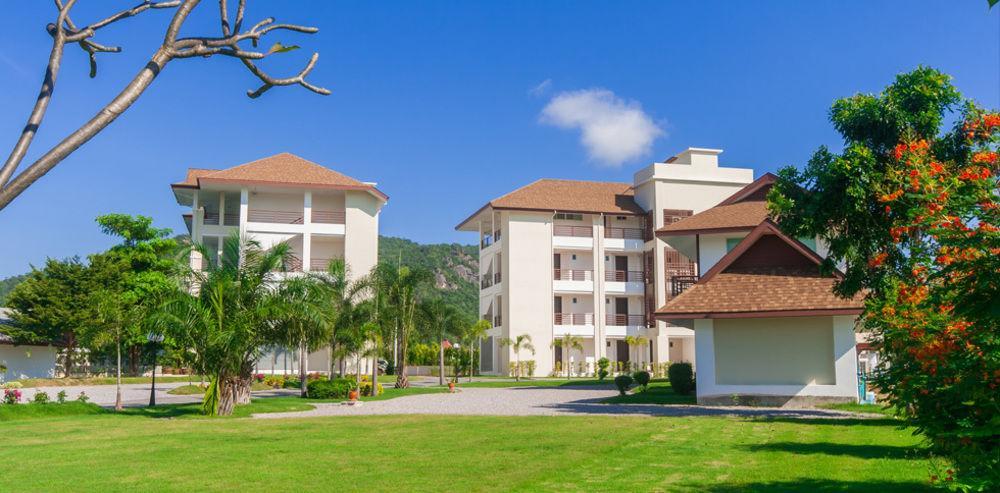 Tai-Pan Resort And Condominium Hua Hin Exterior photo